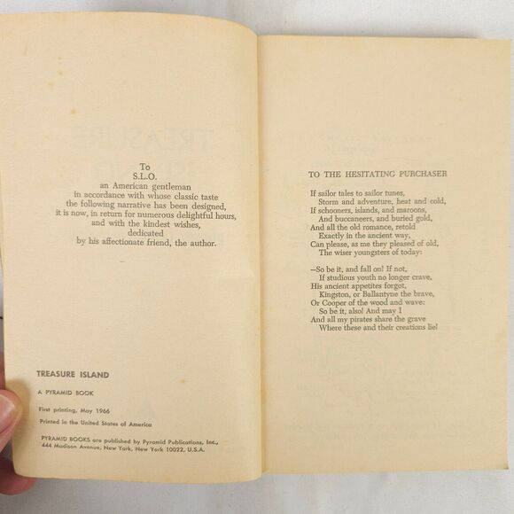 Vintage Fiction Book Lot - Teasure Island - Robin Hood - Blackbeard's Ghost - Picture 6 of 13